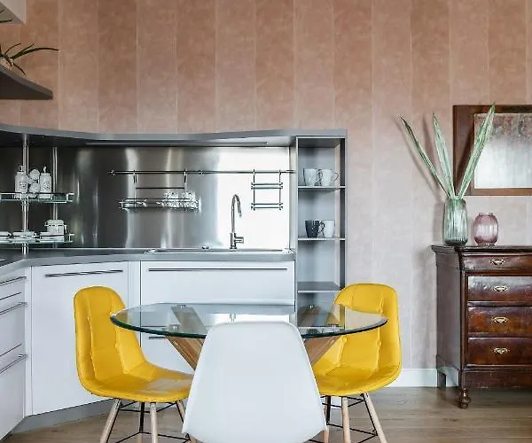 Bellevue Duomo Apartment *