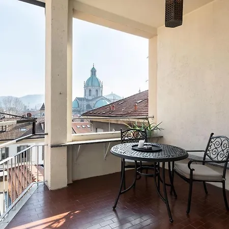 Bellevue Duomo Lejlighed Como